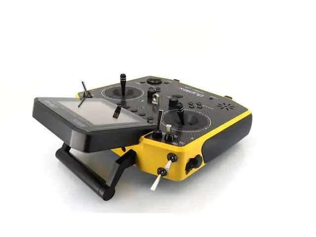 JETI Duplex Hand-Sender DS-16 II Carbon Line Gelb lacquered mit R10 Empfänger von JETI Model – Modellflugzentrum Schweiz