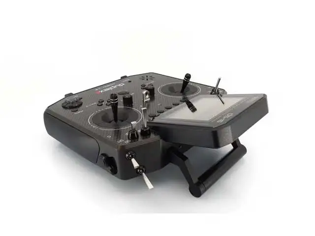 JETI Duplex Hand-Sender DS-16 II Carbon Line Schwarz lacquered mit R10 Empfänger von JETI Model – Modellflugzentrum Schweiz