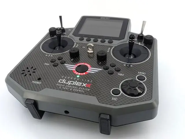 JETI Fernsteuerung DS-12 Carbon Grau 2023 + R9 Emfpänger 2.4Ghz Duplex von JETI Model – Modellflugzentrum Schweiz