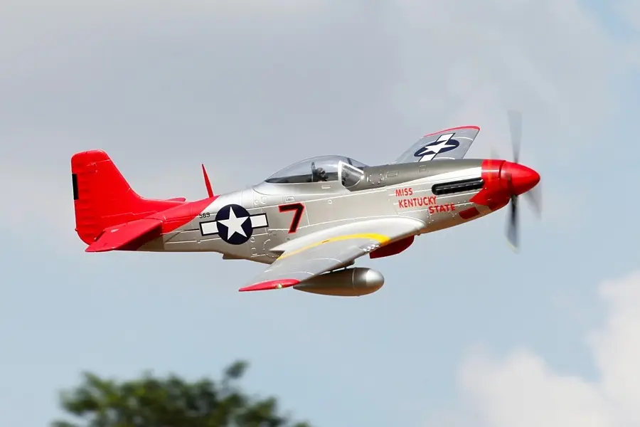 Giant P-51D Mustang ARF 1700mm von FMS – Modellflugzentrum Schweiz