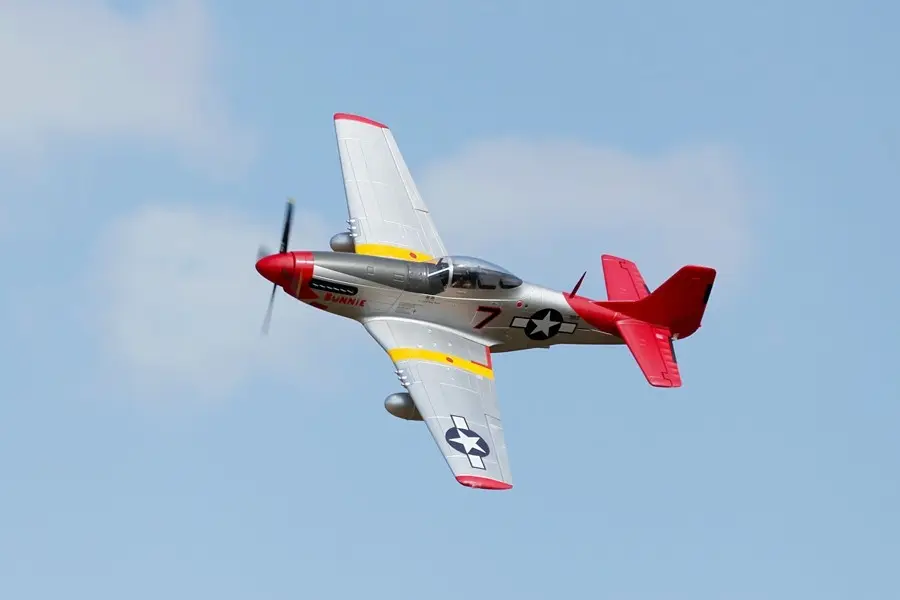 Giant P-51D Mustang ARF 1700mm von FMS – Modellflugzentrum Schweiz
