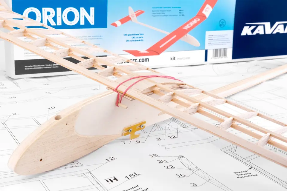 KAVAN Orion A3 930mm Bausatz – Modellflugzentrum Schweiz