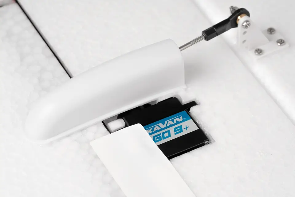 KAVAN Alpha V2 1500mm ARF - grün – Modellflugzentrum Schweiz