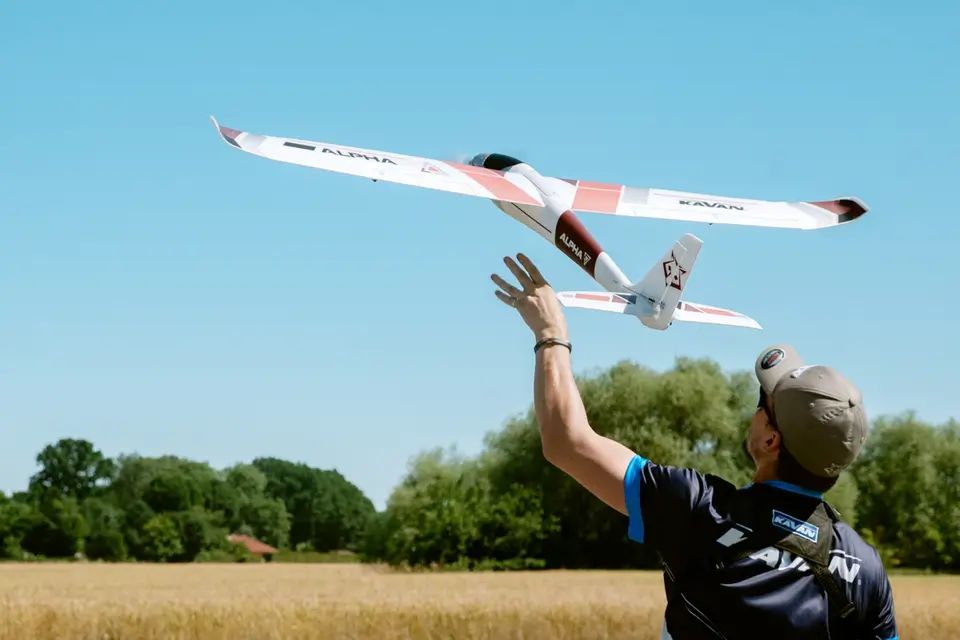 KAVAN Alpha V2 1500mm ARF - grün – Modellflugzentrum Schweiz
