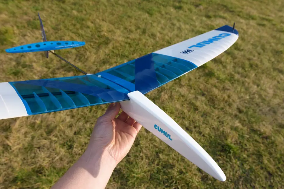 Cumul DLG 1096mm Kit von Kavan – Modellflugzentrum Schweiz