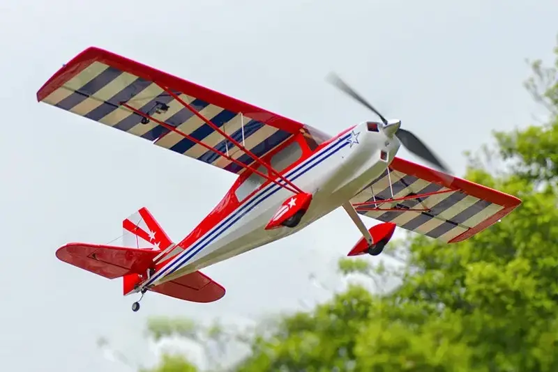 55" Super Decathlon V1 ARF - Weiss 1400mm von OMP Hobby – Modellflugzentrum Schweiz