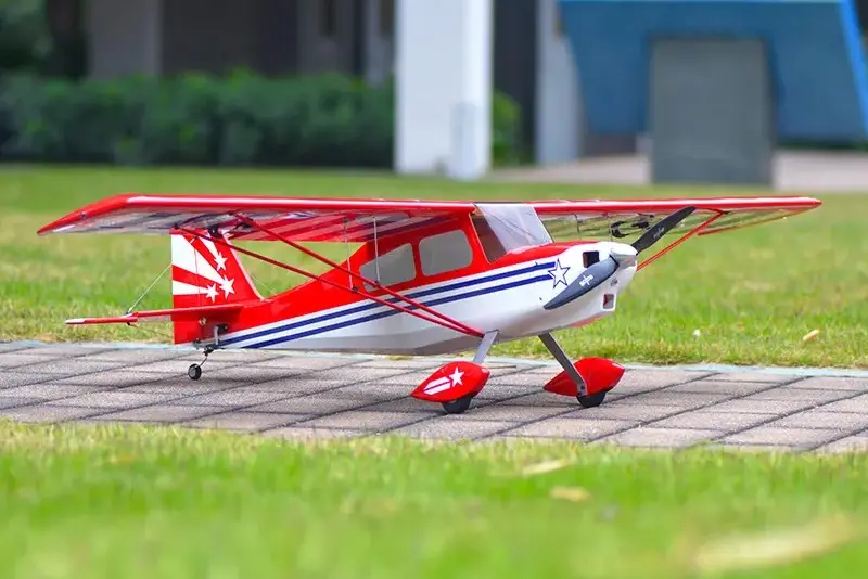 55" Super Decathlon V1 ARF - Weiss 1400mm von OMP Hobby – Modellflugzentrum Schweiz