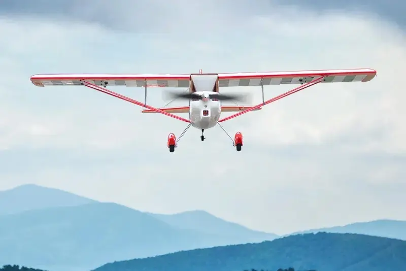 55" Super Decathlon V1 ARF - Weiss 1400mm von OMP Hobby – Modellflugzentrum Schweiz