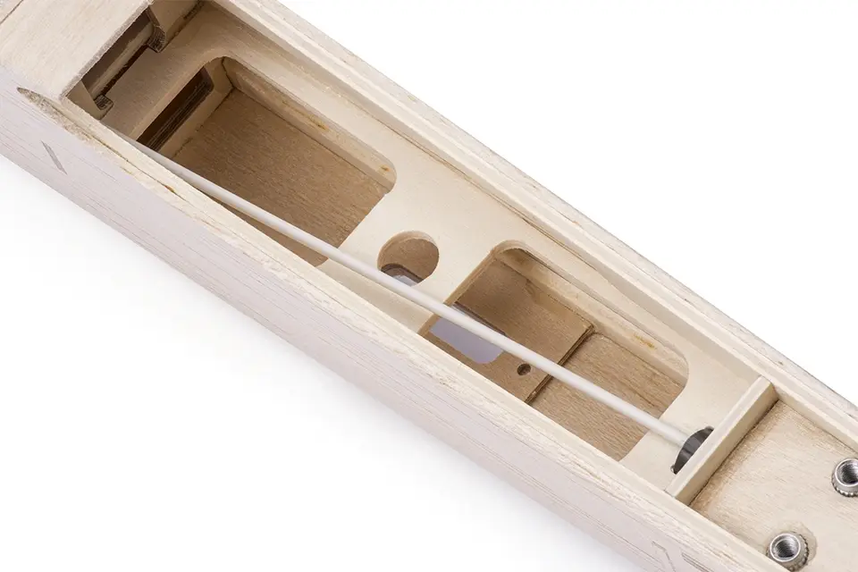 KAVAN Resco 1990mm Kit – Modellflugzentrum Schweiz