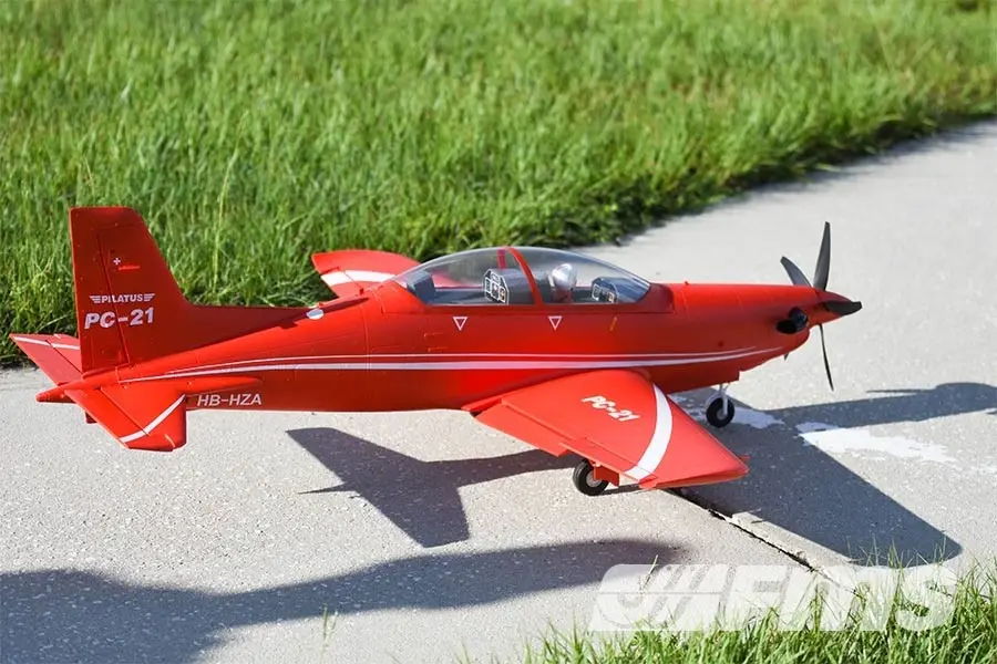 PC-21 1100mm ARF von FMS – Modellflugzentrum Schweiz