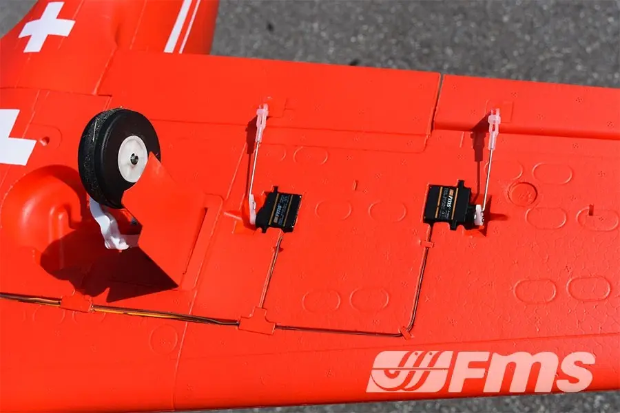 PC-21 1100mm ARF von FMS – Modellflugzentrum Schweiz
