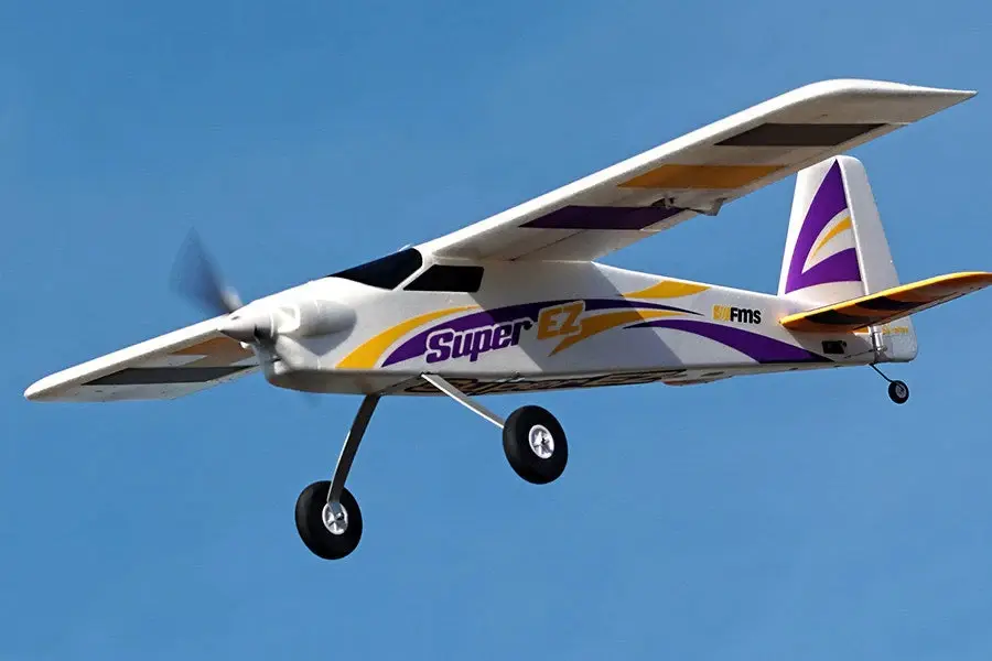 Super EZ 1220mm V4 ARF von FMS – Modellflugzentrum Schweiz