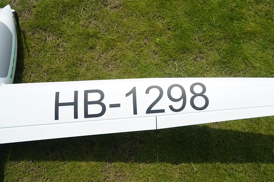 ASW-17 2500 mm ARF von FMS – Modellflugzentrum Schweiz