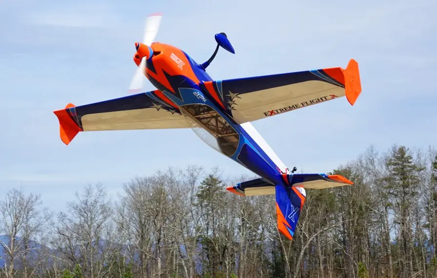 70" Extra 300 EXP V2 – Orange/Blau/Weiss 1,77 m von Extreme Flight – Modellflugzentrum Schweiz