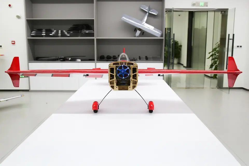 60” Edge 540 V2 ARF - gelb 1,52m von OMP Hobby – Modellflugzentrum Schweiz