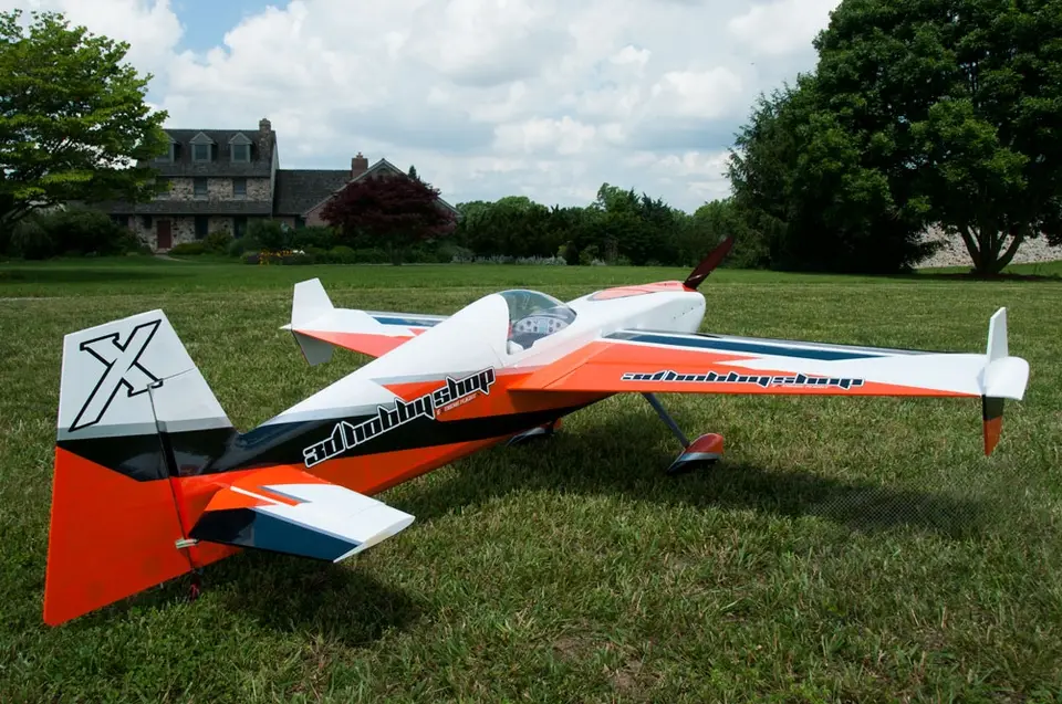75" Edge 540 – Orange/Weiss 1,90 m von 3DHS – Modellflugzentrum Schweiz