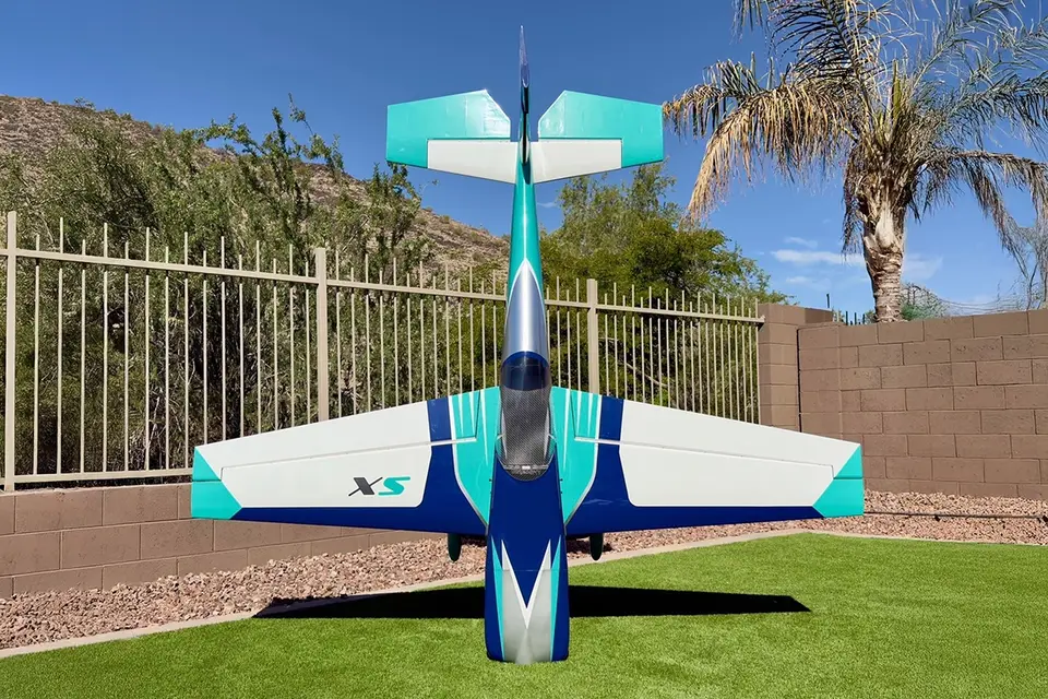 103" Extra SX ARF - Blau 2,61m von AJ Aircraft – Modellflugzentrum Schweiz