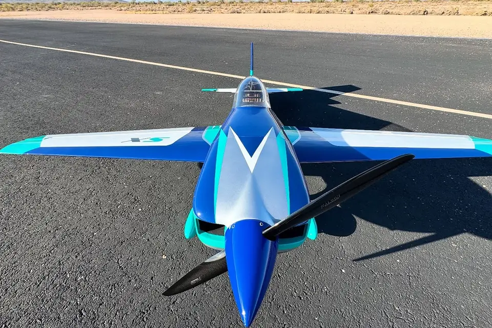 103" Extra SX ARF - Blau 2,61m von AJ Aircraft – Modellflugzentrum Schweiz