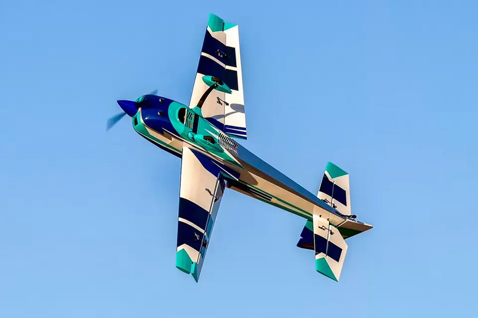 103" Extra SX ARF - Blau 2,61m von AJ Aircraft – Modellflugzentrum Schweiz