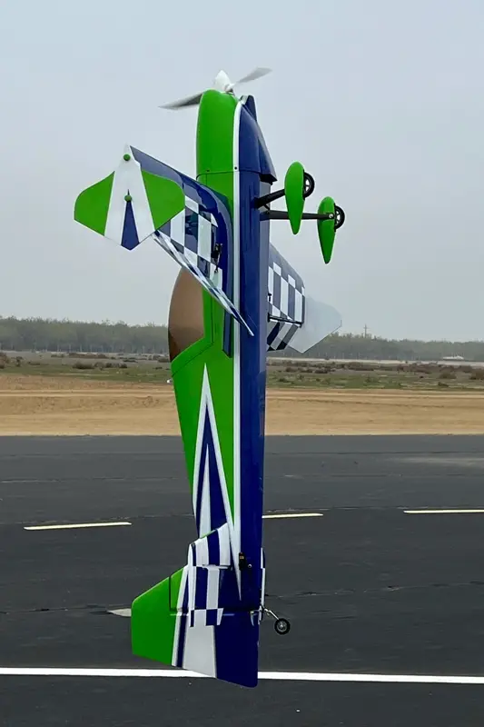 48" MXS EXP V2 – Grün 1,21 m von Extreme Flight – Modellflugzentrum Schweiz