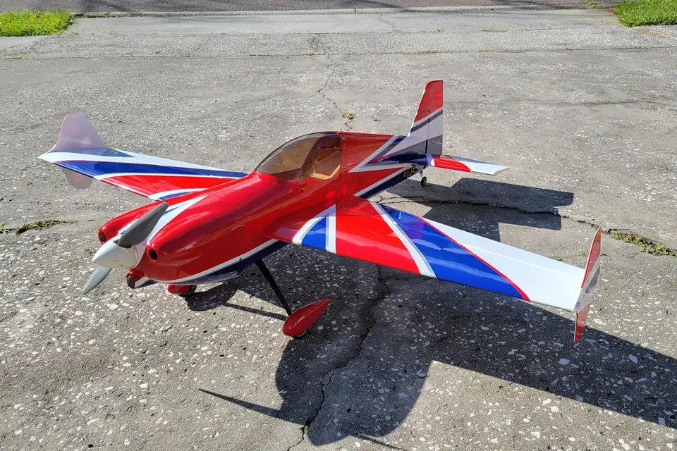 48" MXS EXP V2 – Rot/Weiss/Blau 1,21 m von Extreme Flight – Modellflugzentrum Schweiz