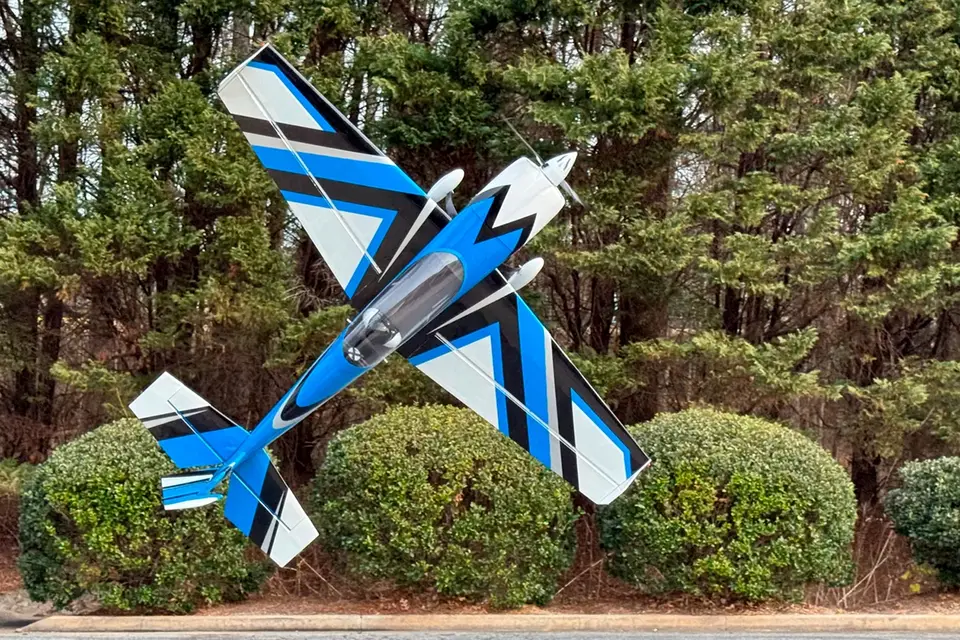 49" Extra NG Blau/Weiss 1,24m von Extreme Flight – Modellflugzentrum Schweiz