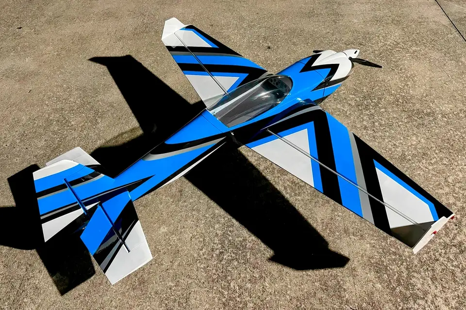 49" Extra NG Blau/Weiss 1,24m von Extreme Flight – Modellflugzentrum Schweiz