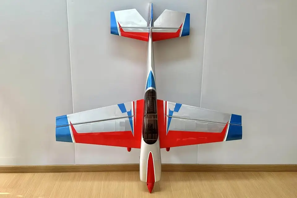 60" Extra NG 1524 mm Rot-Blau-Silber von Pilot RC – Modellflugzentrum Schweiz