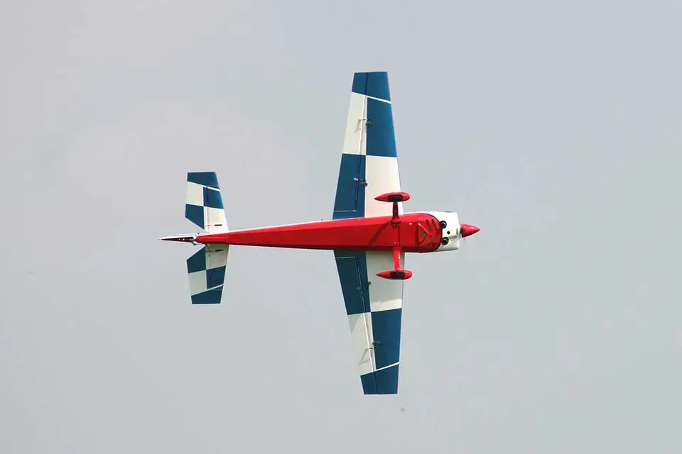 60" Extra NG 1524 mm Rot-Blau-Weiss von Pilot RC – Modellflugzentrum Schweiz