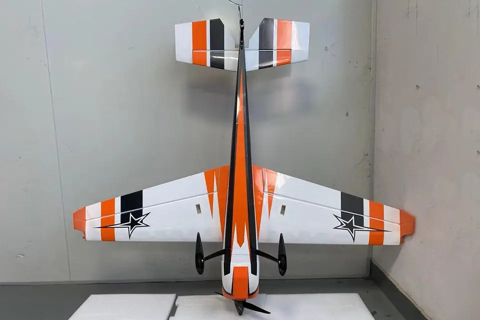 61" Raven DT ARF – orange/schwarz von AJ Aircraft – Modellflugzentrum Schweiz