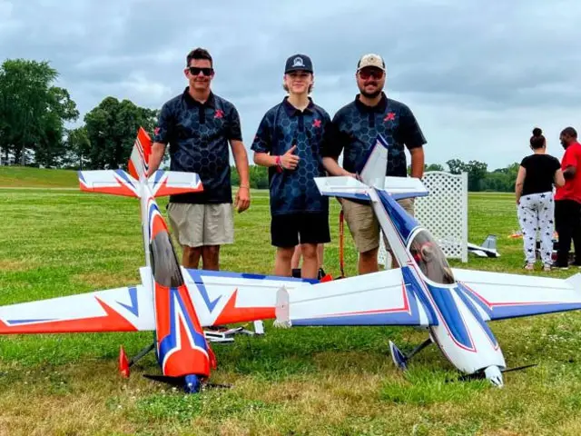 67" Extra 260 Orange/Weiss 1,7 m von Extreme Flight – Modellflugzentrum Schweiz