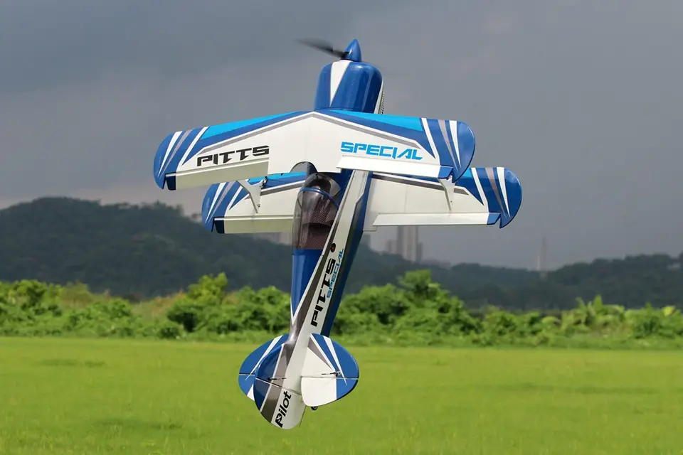 73" Pitts S2B Blau (1,85 m) von Pilot RC – Modellflugzentrum Schweiz