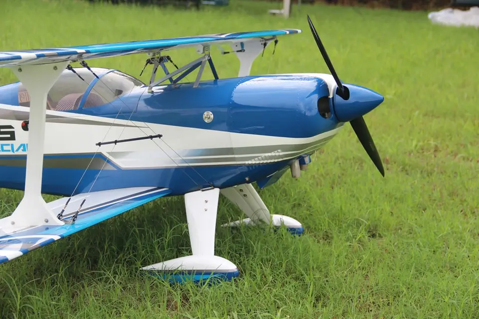 73" Pitts S2B Blau (1,85 m) von Pilot RC – Modellflugzentrum Schweiz