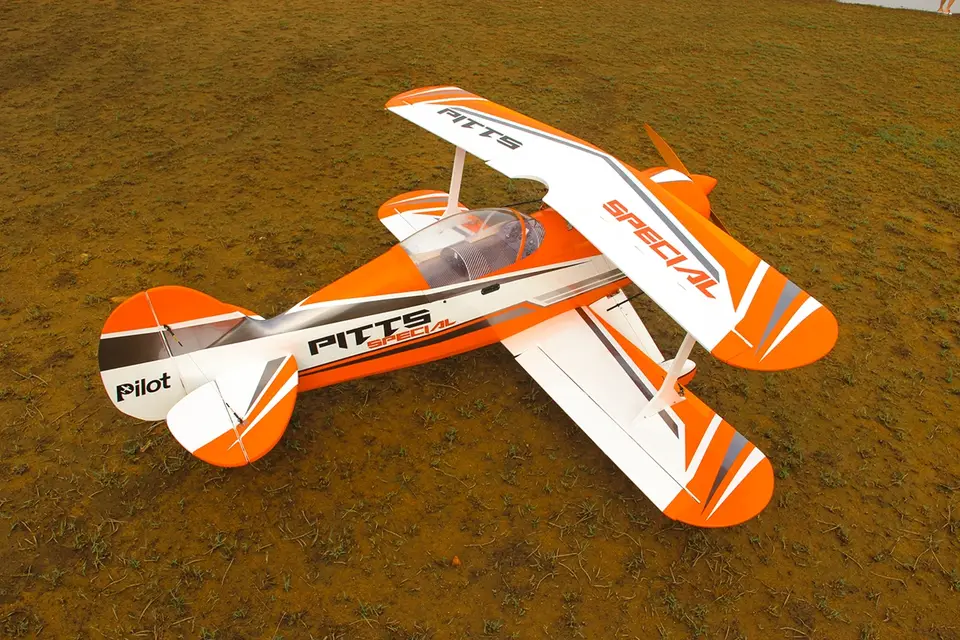73" Pitts S2B Orange (1,85 m) von Pilot RC – Modellflugzentrum Schweiz