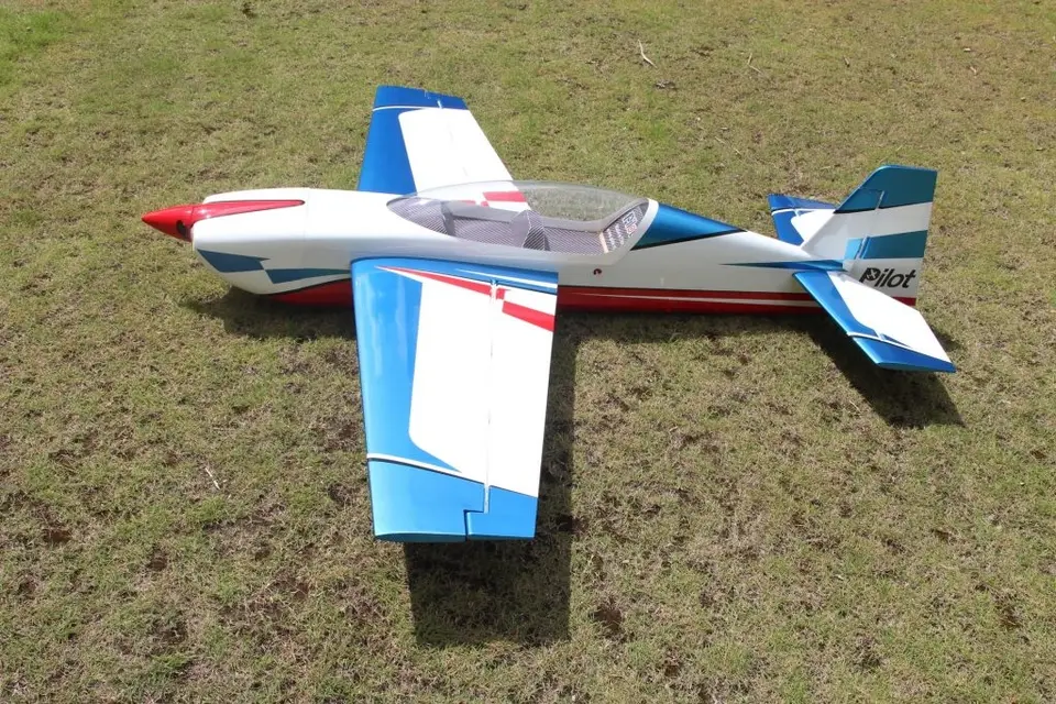 78" Extra NG (1,97m) 35cm3 Rot-Blau-Weiss von Pilot RC – Modellflugzentrum Schweiz