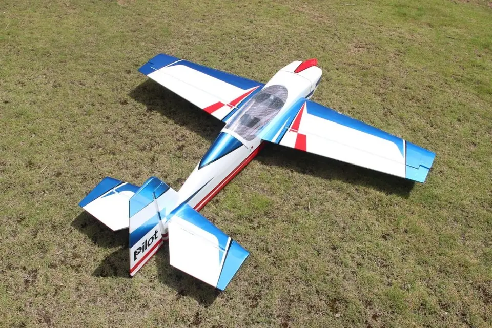 78" Extra NG (1,97m) 35cm3 Rot-Blau-Weiss von Pilot RC – Modellflugzentrum Schweiz