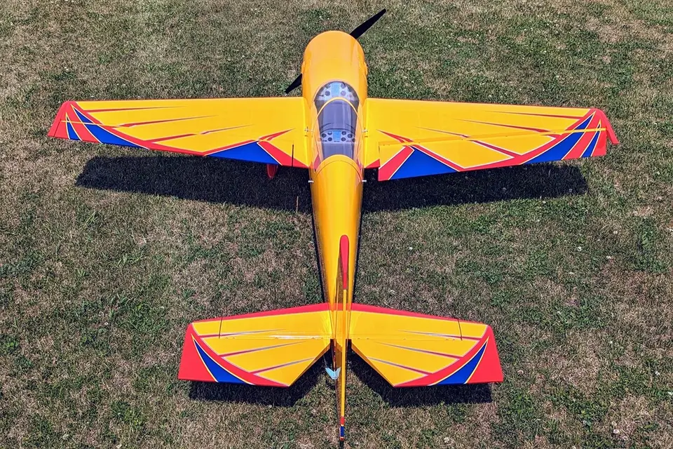 85" Yak 54 EXP Gelb/Rot 2,16 m von Extreme Flight – Modellflugzentrum Schweiz