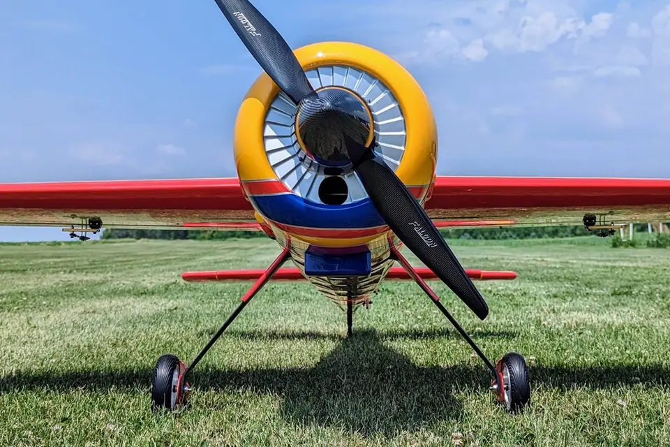 85" Yak 54 EXP Gelb/Rot 2,16 m von Extreme Flight – Modellflugzentrum Schweiz