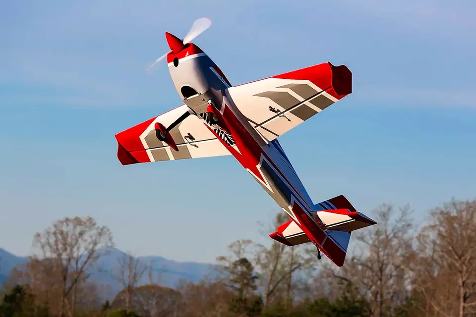 88" Extra 260 Rot/Weiss 2,23 von Extreme Flight – Modellflugzentrum Schweiz