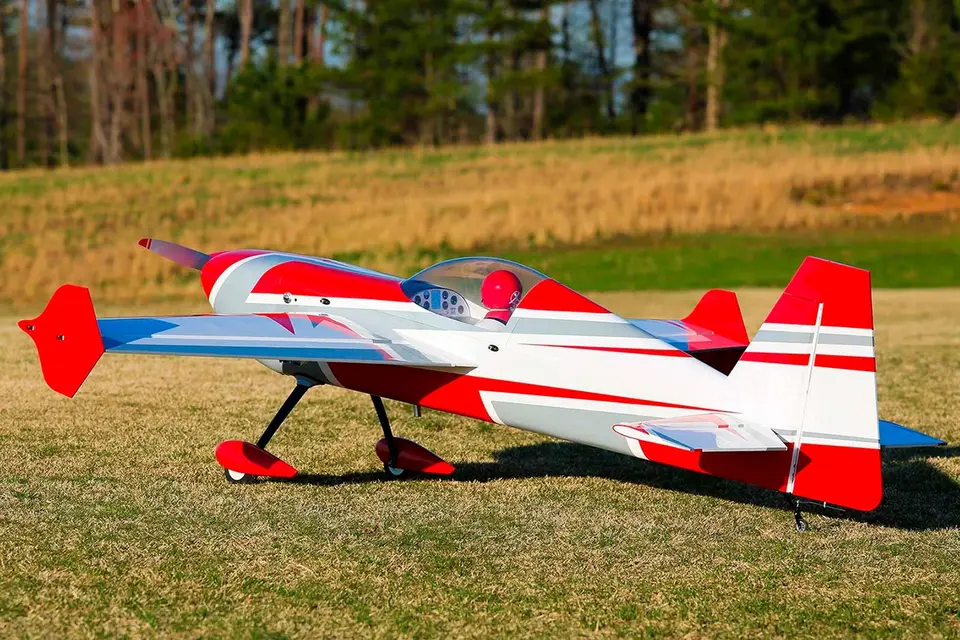 88" Extra 260 Rot/Weiss 2,23 von Extreme Flight – Modellflugzentrum Schweiz