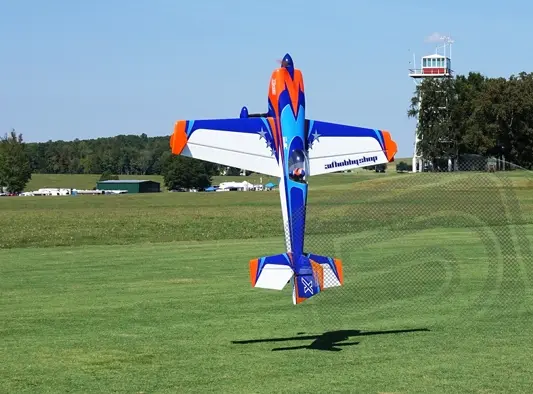 95" Extra 330S – Blau/Weiss 2,41 m von 3DHS – Modellflugzentrum Schweiz