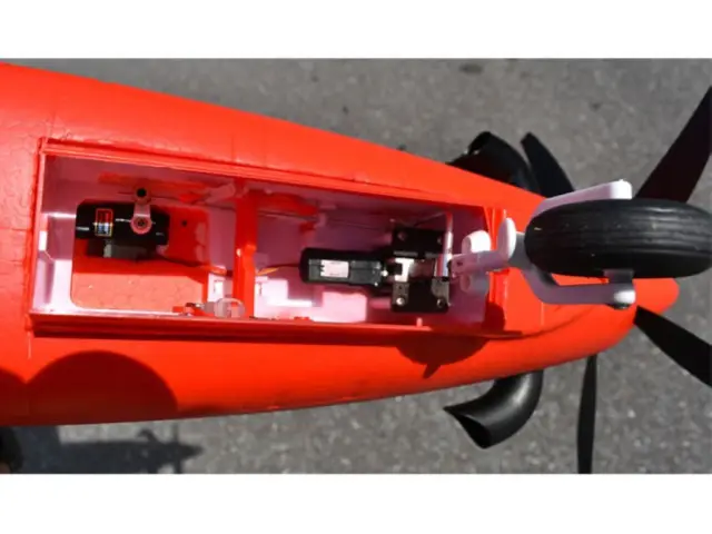 FMS Pilatus PC-21 PNP - 110 cm B-Ware – Modellflugzentrum Schweiz