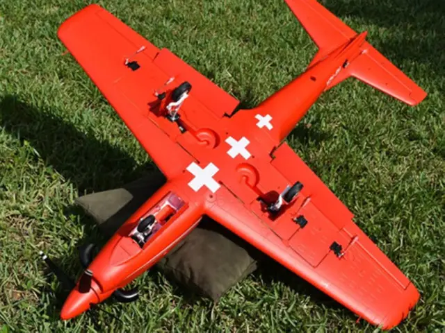 FMS Pilatus PC-21 PNP - 110 cm B-Ware – Modellflugzentrum Schweiz